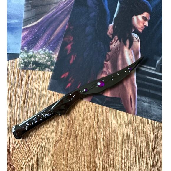 Serpent & The Wings Of Night Page Overlays & Bookmark - Picture 2 of 7